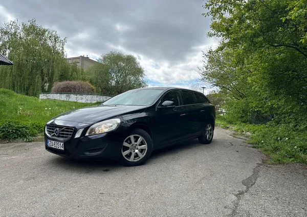 samochody osobowe Volvo V60 cena 24650 przebieg: 306000, rok produkcji 2012 z Mikołajki